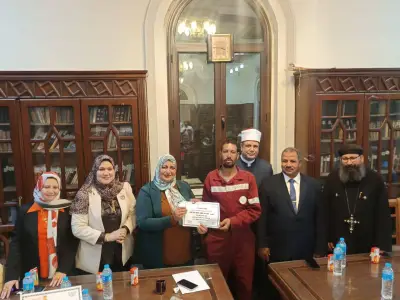 تكريم عمال مصر الأوفياء في احتفالية بثقافة سوهاج