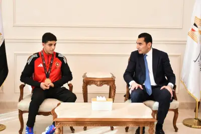 وزير الشباب والرياضة: عبدالله حسونة نموذج للبطل الذي نفخر به