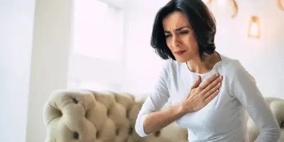 لماذا يزيد خطر الإصابة بالنوبات القلبية في الصيف؟