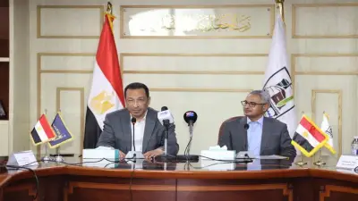 وزير الاتصالات: بني سويف قلعة صناعية في مجال الإلكترونيات