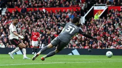 أهداف مباراة مانشستر يونايتد وليفربول في الدوري الإنجليزي (فيديو)