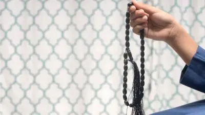 فضل قول لا إله إلا الله عدد خلقه وكم مرة تقال يوميا