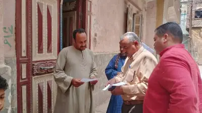 تسريع وتيرة التصالح ومواصلة حملات طرق الأبواب بقرى البداري في أسيوط
