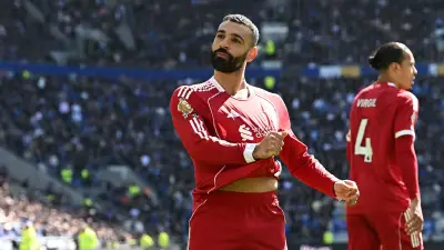 كاراجر يتمنى وداعاً أسطورياً لصلاح وروبرتسون في أنفيلد