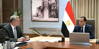 مدبولي يستعرض إجراءات تأمين احتياجات الكهرباء خلال الصيف