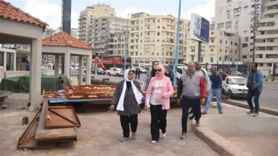 نائب محافظ الإسكندرية تجري جولة موسعة بحي وسط لتحسين المظهر الحضاري