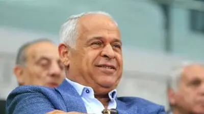 فرج عامر: فوز الزمالك بالدوري والكونفدرالية يدخله موسوعة جينيس
