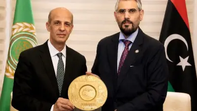 رئيس جامعة بني سويف يبحث تعزيز التعاون الأكاديمي مع ليبيا