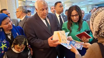 وزيرة الثقافة: التراث البدوي كنزنا الأصيل في جولة بمكتبة مطروح