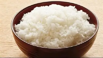 طريقة عمل الأرز الأبيض المفلفل بخطوات بسيطة وناجحة