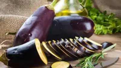 ماذا يحدث لجسمك عند تناول الباذنجان يومياً؟ فوائد مذهلة