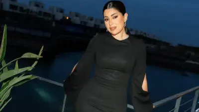 آيتن عامر تتألق بفستان أسود في أحدث إطلالة عبر إنستجرام