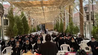 الأنبا جوارجيوس يبحث ترتيبات الخدمة الرعوية مع كهنة مطاي