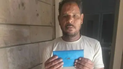 عامل بآثار أسوان يعيد محفظة سائحة أجنبية في موقف أمانة