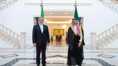وزير الخارجية السعودي يبحث مع نظيره الإيراني تطورات المنطقة