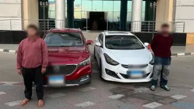 مدير مرور الجيزة يضبط ميكروباص يسير عكس الاتجاه بالصحراوي