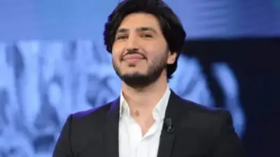 نجل فضل شاكر يعلق على براءة والده: الفرج قريب