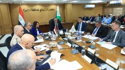 محافظ الجيزة يترأس اجتماع المجلس التنفيذي لاستعدادات امتحانات نهاية العام