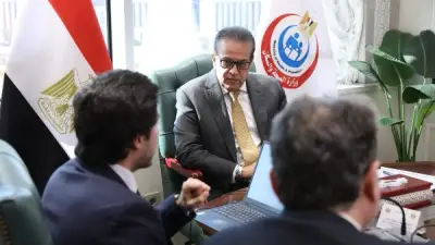 وزير الصحة يبحث مع جامعة إسبانية التعاون في التدريب الطبي