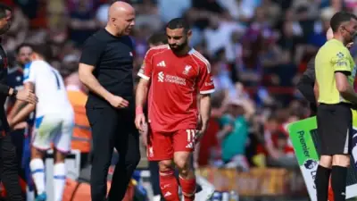بديل محمد صلاح.. أوين يرشح جارود بوين لتعويض غيابه