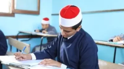 طلاب النقل بالثانوية الأزهرية يؤدون اليوم امتحان البرمجة والذكاء الاصطناعي