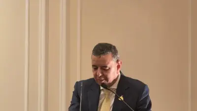 برلماني يطالب بحلول عاجلة لأزمات الإسكان والصرف الصحي بالإسماعيلية