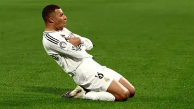 تطور إيجابي جديد في موقف مبابي من كلاسيكو برشلونة
