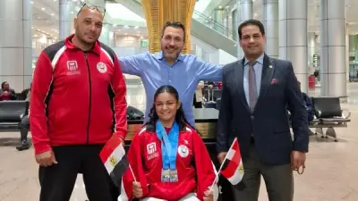 وزارة الرياضة تستقبل أبطال التجديف البارالمبي بمطار القاهرة