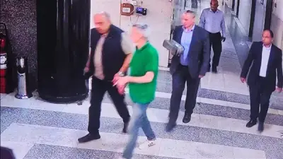 وزير الكهرباء يتفقد هيئة الطاقة الجديدة ويدفع نحو زيادة الطاقة النظيفة