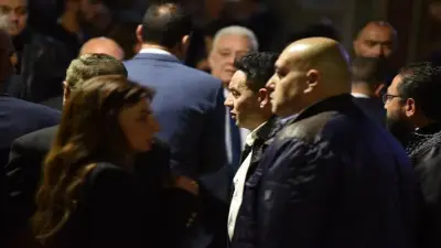 هشام عباس ومصطفى قمر ومحمد فؤاد في عزاء هاني شاكر
