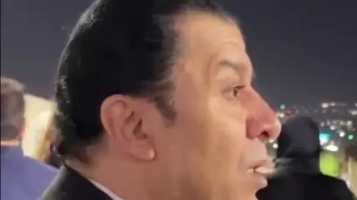 مصطفى كامل في عزاء هاني شاكر: رفيق مشواري وكنا عارفين إن حالته حرجة