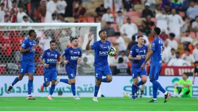 ريو فرديناند: الهلال مثل مانشستر يونايتد والدليل قصة رافا بينيتيز