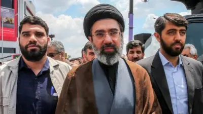 خامنئي يتجنب الوسائل الإلكترونية ويوجه استراتيجية الحرب الإيرانية