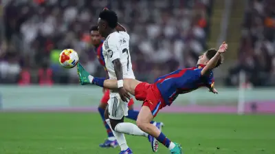 تعيين حكم الكلاسيكو بين برشلونة وريال مدريد للمرة السادسة