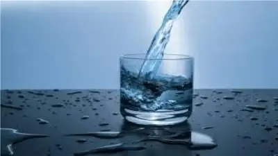 مشروب طبيعي يقلل الصداع ويحسن نشاط الجسم دون مسكنات