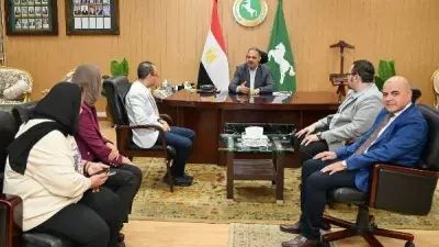 محافظ الشرقية يستقبل مساعد وزير الصحة ويؤكد تلبية احتياجات المستشفيات