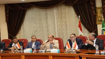 محافظ المنيا يلتقي النواب لبحث مطالب المواطنين وتحسين الخدمات