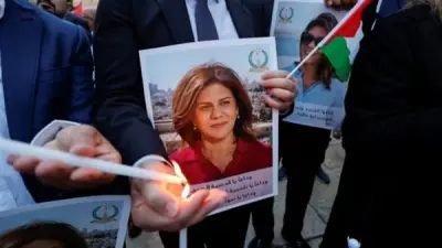 ذكرى رحيل شيرين أبو عاقلة: صوت فلسطين الذي لم يخرسه رصاص الاحتلال
