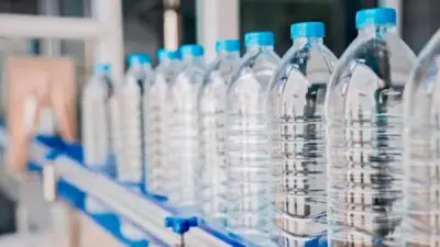 مركز معلومات الوزراء يحلل أزمة التلوث البلاستيكي العالمي ومخاطره