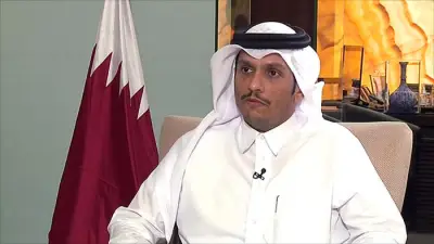 وزير خارجية قطر لنظيره الإيراني: حرية الملاحة مبدأ لا يقبل المساومة وإغلاق هرمز يعمق الأزمة
