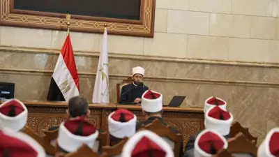 وزير الأوقاف يناقش مع مديري المديريات تطوير العمل الدعوي والإداري