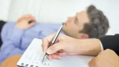 بين العلاج والكرامة الإنسانية.. حقوق المرضى النفسيين في القانون