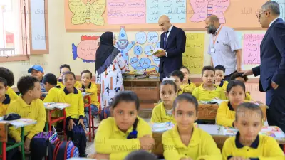 أمهات مصر تطالب بامتحانات نهاية العام خالية من التعقيد والإستعراض