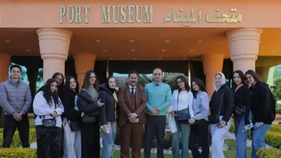 ميناء الإسكندرية يستقبل طلاب الإعلام الرقمي في جولة ميدانية