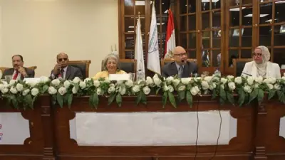 جامعة عين شمس تطلق الملتقى البيئي السنوي الأول لكلية الآداب