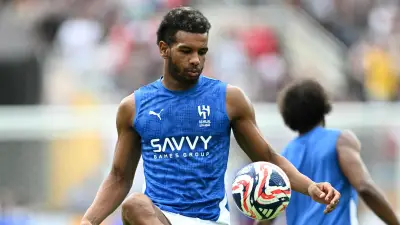 علي البليهي خارج حسابات إنزاجي في الهلال الموسم المقبل