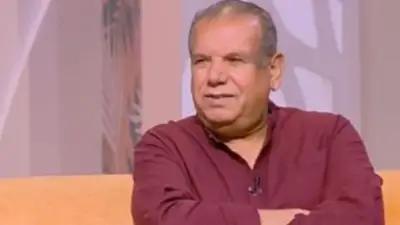 فتوح أحمد يبكي على الهواء أثناء حديثه عن ابنته الوحيدة فرح