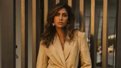 إنجي كيوان تتألق بأداء احترافي في مسلسل الفرنساوي أمام عمرو يوسف