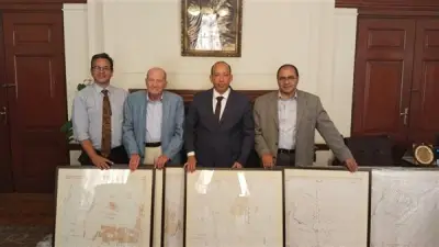 قصر العيني يتسلم وثائق وخرائط تاريخية نادرة توثق نشأة أقدم مدرسة طب بالشرق الأوسط