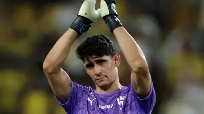الدعيع ينتقد بونو بعد ديربي النصر والهريفي وعطيف يدافعان عنه